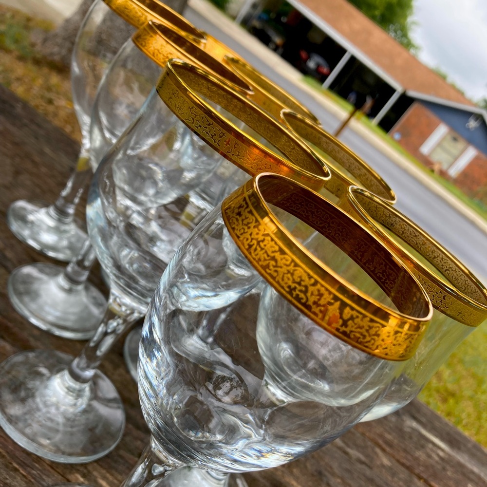 Vintage 1950s Circleware Crystal Classique Gold Rimmed Wine Goblets (set of 8)